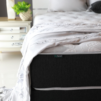 Đệm lò xo Kingkoil Lancaster Plush